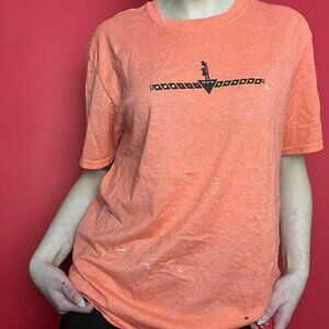 Gildan/Peachy orange graphic tee shirt🧡🧡​​​​​​